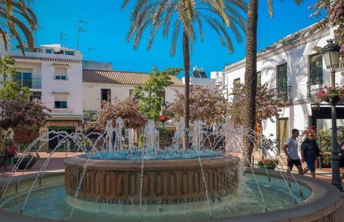 Bella Vista Apartment Estepona Exterior photo
